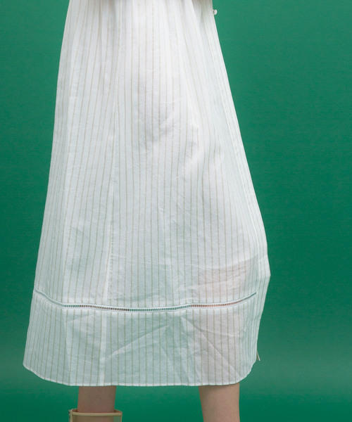 UNITED TOKYO（ユナイテッドトウキョウ）の「ストライプラダーレースワンピース（ワンピース・レディース・ホワイト/キャメル・1）」の12枚目の写真