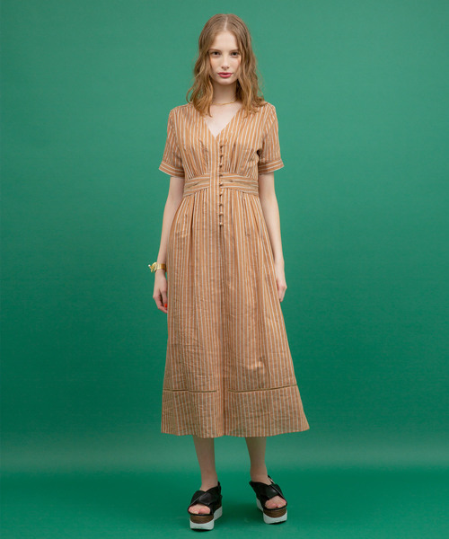 UNITED TOKYO（ユナイテッドトウキョウ）の「ストライプラダーレースワンピース（ワンピース・レディース・ホワイト/キャメル・1）」の13枚目の写真