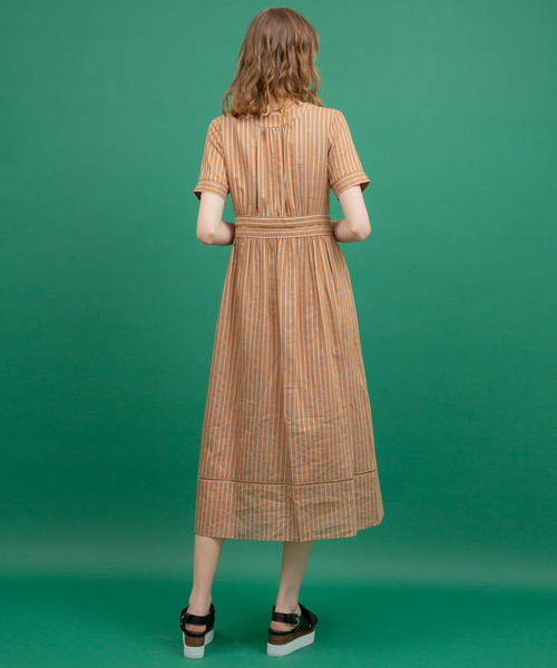 UNITED TOKYO（ユナイテッドトウキョウ）の「ストライプラダーレースワンピース（ワンピース・レディース・ホワイト/キャメル・1）」の15枚目の写真