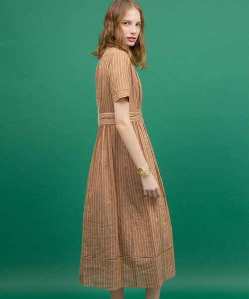 UNITED TOKYO（ユナイテッドトウキョウ）の「ストライプラダーレースワンピース（ワンピース・レディース・ホワイト/キャメル・1）」の18枚目の写真