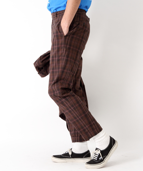 BEAMS PLUS（ビームスプラス）の「○BEAMS PLUS / ダークプラッズ 8/10パンツ（その他パンツ・メンズ・ライトブラウン/ネイビー・X-LARGE/MEDIUM/SMALL/LARGE）」の3枚目の写真