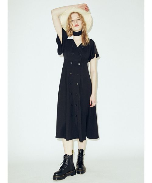 jouetie(ジュエティ)の「ノーカラーダブルボタンワンピース(ワンピース・レディース・ブラック/パープル/ピンク・MEDIUM)」の16枚目の写真