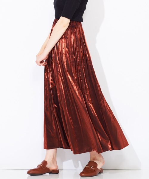 WEGO(ウィゴー)の「WEGO/サテンワッシャープリーツマキシスカート(スカート・レディース・ブラウン/ブラック・FREE)」の1枚目の写真