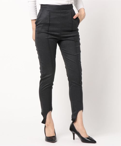 FLUID（フルイド）の「Fluid.(フルイド) トレンカ風テーパードパンツ（その他パンツ・レディース・チャコールグレー/ベージュ・SMALL/MEDIUM/LARGE）」の2枚目の写真