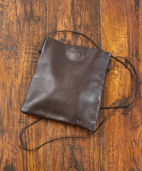 BICASH（ビカーシ）の「BICASH ビカーシ / レザーサコッシュ ショルダーバッグ / B844（ショルダーバッグ・メンズ・ブラック/ダークブラウン/ブラウン/ブラック系その他/キャメル・FREE）」の10枚目の写真