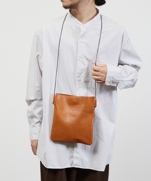 BICASH（ビカーシ）の「BICASH ビカーシ / レザーサコッシュ ショルダーバッグ / B844（ショルダーバッグ・メンズ・ブラック/ダークブラウン/ブラウン/ブラック系その他/キャメル・FREE）」の13枚目の写真