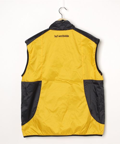 HUF（ハフ）の「PEAK TECH VEST HUF ハフ ベスト（ベスト）」 - WEAR