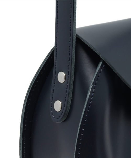 BEAMS BOY（ビームスボーイ）の「BEAMS BOY / CIRCLE BAG2（トートバッグ・レディース・ホワイト/ネイビー・ONE SIZE）」の6枚目の写真