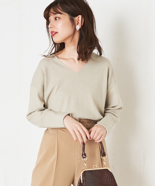 natural couture(ナチュラルクチュール)の「大人のきれいめVニット(ニット/セーター・レディース・アイボリー/ミント/オレンジ/ライトベージュ・FREE)」の3枚目の写真