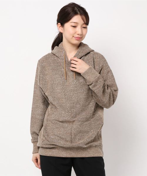 Bling Leads(ブリングリーズ)の「裏毛裏使いプルパーカー(パーカー・レディース・ブラック/ベージュ/ネイビー・MEDIUM/LARGE/X-LARGE)」の1枚目の写真