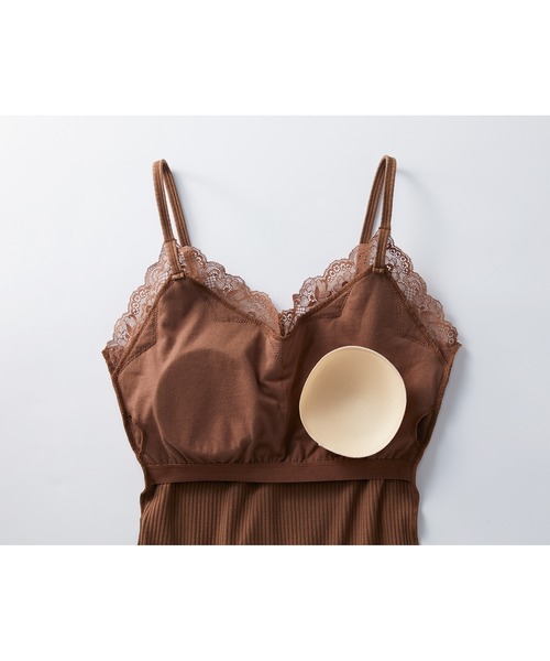 Lingerie by GeeRA(ランジェリーバイジーラ)の「テレコリブパッド入りレースキャミソール(キャミソール・レディース・ブラウン/ブラック/ベージュ・MEDIUM/LARGE/SMALL)」の8枚目の写真