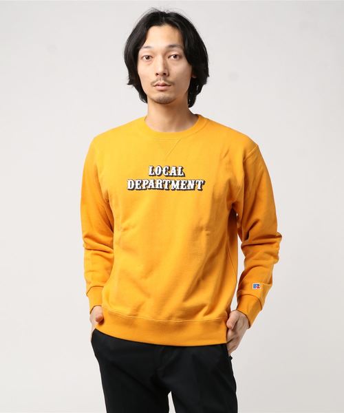 Russell Athletic(ラッセルアスレティック)の「【RUSSEL ATHLETIC / ラッセル・アスレティック】ラッセル×ドゥニーム プリントクルーネックスウェット-LOCAL DEPARTMENT-(スウェット)」|イエロー