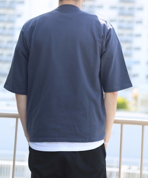 OUTDOOR PRODUCTS(アウトドアプロダクツ)の「【OUTDOOR PRODUCTS/アウトドアプロダクツ】肉厚でヘタらないヘビロテ確実Tシャツ ボックスシルエット ユニセックスサイジング ポケット付き ヘビーウェイト5分袖Tシャツカットソー(Tシャツ/カットソー・メンズ・チャコールグレー/ブラウン/アイボリー/ブルー系その他/ダークベージュ・SMALL/MEDIUM/LARGE/X-LARGE)」の11枚目の写真
