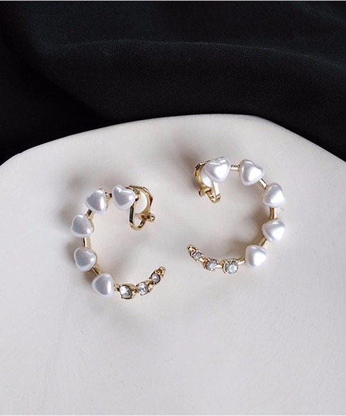 LA VORAGINE（ラ ヴォラジネ）の「アクリルパーツ ミックス デザインイヤリング（イヤリング・レディース・A/B/C/D/E/F/G/H/I/J/K/L/M/N/O/P/Q/R/S/T/U/シルバー/ゴールド/クリア/グリーン/X/W/V/Y/グリーン系その他/ベージュ/イエロー/ホワイト/ブルー/アイボリー/クリアイエロー/Z/ゴールド系その他/ベージュ系その他/イエロー系その他/シルバー系その他/その他2/その他1/その他/ゴールド系その他3/ゴールド系その他4/ゴールド系その他5/ゴールド系その他6/ゴールド系その他7/ゴールド系その他2/ベージュ系その他2/その他6/その他3/その他4/その他5/その他7/その他8・FREE）」の2枚目の写真