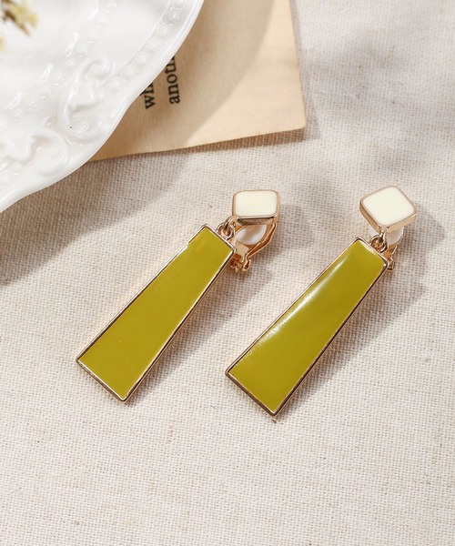 LA VORAGINE（ラ ヴォラジネ）の「アクリルパーツ ミックス デザインイヤリング（イヤリング・レディース・A/B/C/D/E/F/G/H/I/J/K/L/M/N/O/P/Q/R/S/T/U/シルバー/ゴールド/クリア/グリーン/X/W/V/Y/グリーン系その他/ベージュ/イエロー/ホワイト/ブルー/アイボリー/クリアイエロー/Z/ゴールド系その他/ベージュ系その他/イエロー系その他/シルバー系その他/その他2/その他1/その他/ゴールド系その他3/ゴールド系その他4/ゴールド系その他5/ゴールド系その他6/ゴールド系その他7/ゴールド系その他2/ベージュ系その他2/その他6/その他3/その他4/その他5/その他7/その他8・FREE）」の10枚目の写真