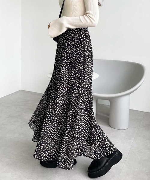 GeeRA(ジーラ)の「【5サイズ展開】オンオフ着られる マーメイドフレアーロングスカート(スカート・レディース・アニマル/ホワイト/モカ/その他/オレンジ/ブラック系その他/グレイッシュベージュ/チャコール/ブラック/ダークブラウン/チェック/グレー系その他/アイボリー/ブラック系その他2・SMALL/X-LARGE/MEDIUM/LARGE/XX-LARGE)」の3枚目の写真