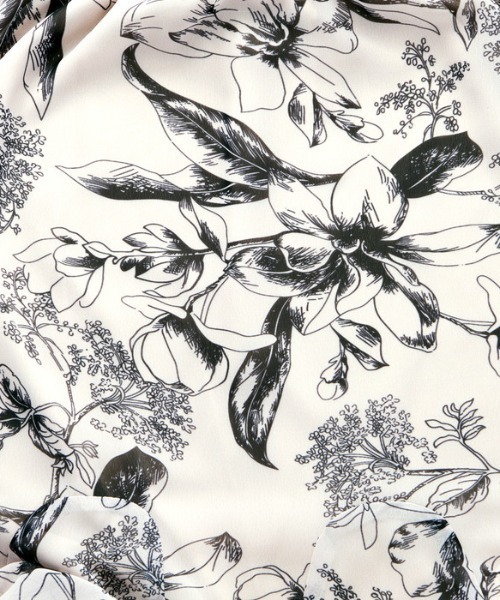 GeeRA(ジーラ)の「【5サイズ展開】オンオフ着られる マーメイドフレアーロングスカート(スカート・レディース・アニマル/ホワイト/モカ/その他/オレンジ/ブラック系その他/グレイッシュベージュ/チャコール/ブラック/ダークブラウン/チェック/グレー系その他/アイボリー/ブラック系その他2・SMALL/X-LARGE/MEDIUM/LARGE/XX-LARGE)」の20枚目の写真