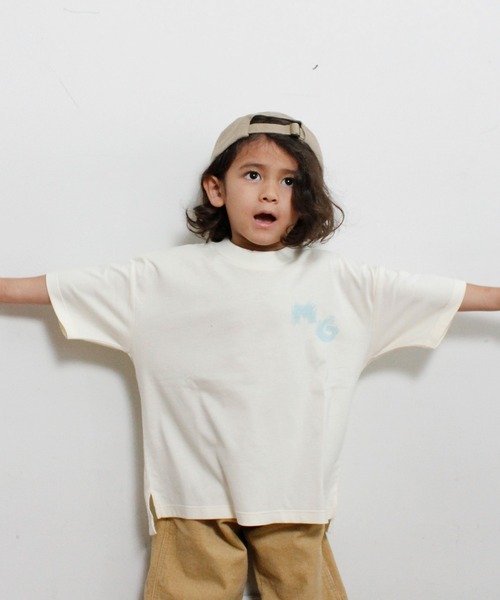 ＆yam（アンドヤム）の「マークゴンザレスTシャツ（Tシャツ/カットソー・キッズ・ベージュ/オフホワイト/キャメル/ブラック・150/120/100/110/160/140/130）」の5枚目の写真