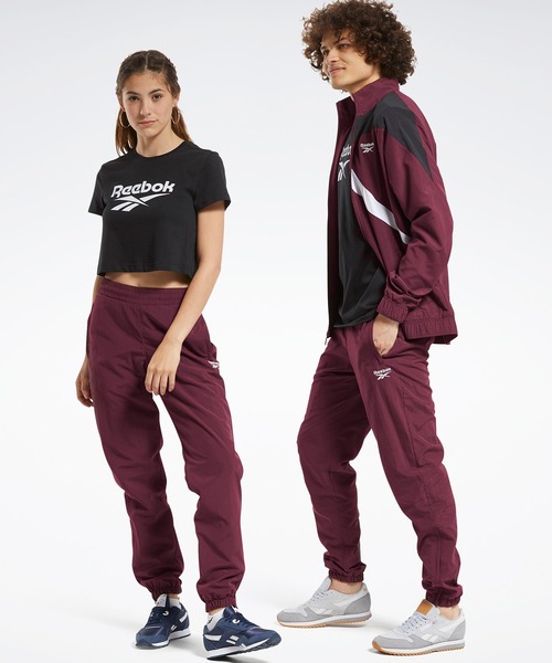 classic vector jogger pants