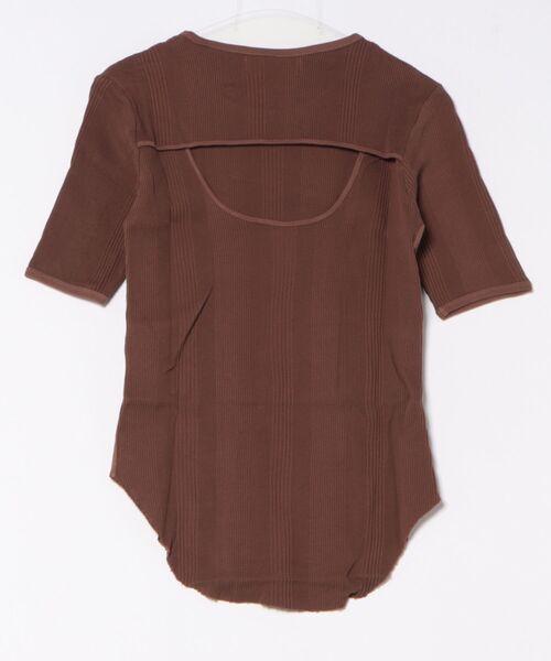 R JUBILEE(アールジュビリー)の「【W】【R JUBILEE(アールジュビリー)】Back-open Layerd Tee(Tシャツ/カットソー・レディース・ブラウン・SMALL/MEDIUM)」の2枚目の写真