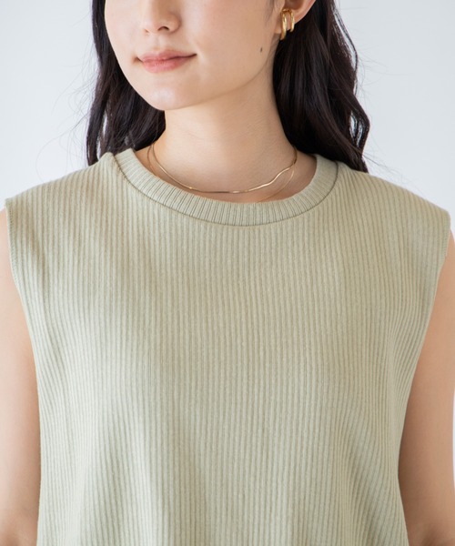ANGIE(アンジー)の「バックスリットリブノースリーブトップス(カットソー)(Tシャツ/カットソー・レディース・ブラック/カーキ/ナチュラル/ライトパープル・FREE)」の15枚目の写真