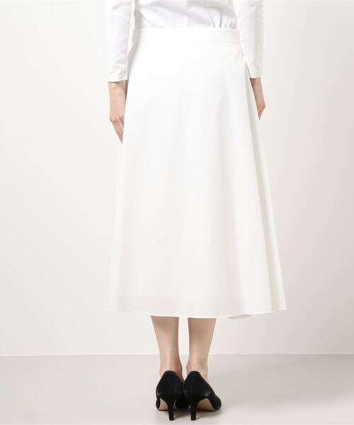 HANAE MORI（ハナエモリ）の「【HANAE MORI manuscrit】タイプライタークロス　フレアスカート（スカート・レディース・ホワイト/ネイビー・01/02）」の4枚目の写真
