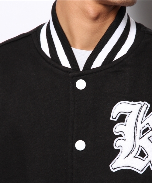 GIORDANO（ジョルダーノ）の「[GIORDANO]ポンチワッペンスタジャン（スタジャン・メンズ・ブラック/レッド・LARGE/MEDIUM）」の7枚目の写真