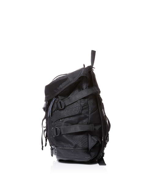 MEMENTISM（メメントイズム）の「MEMENTISM センタースタッズミニリュック（バックパック/リュック・メンズ・ブラック・FREE）」の12枚目の写真