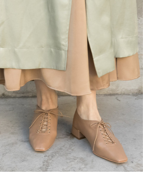 RANDA（ランダ）の「ソフト レースアップシューズ（ドレスシューズ・レディース・ベージュ/ブラウン/アイボリー・M/LL/S/L）」の8枚目の写真