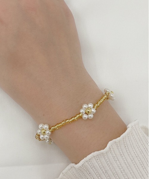 apres jour（アプレジュール）の「【apres jour×ARIAZ】ビーズブレスレット（ブレスレット・レディース・ベージュ/ホワイト・FREE）」の3枚目の写真