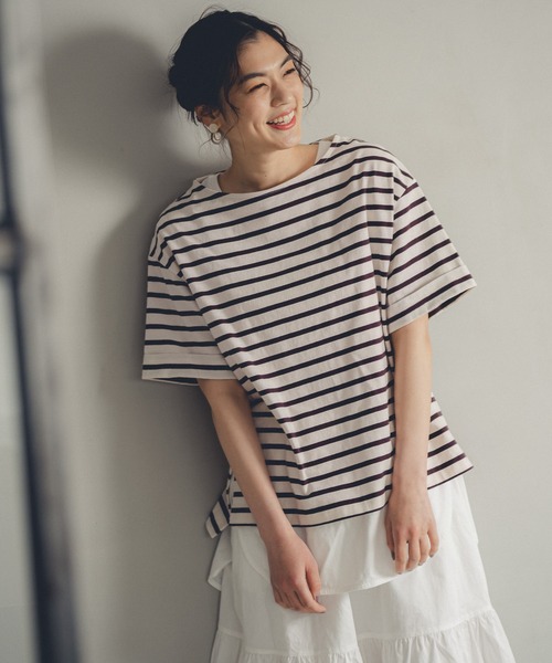 GLOBAL WORK(グローバルワーク)の「USAコットンBIGT半袖/937090(Tシャツ/カットソー・レディース・グリーン系その他/パープル系その他2/サックスブルー/その他/ホワイト系その他2/ホワイト/グレイッシュベージュ/ライトベージュ/ブラック/ホワイト系その他/ブラック系その他/オレンジ/イエロー系その他3/グレー系その他・MEDIUM/LARGE/SMALL)」の4枚目の写真