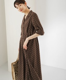 KBF | 【WEB限定】オープンカラー小紋ワンピース(ワンピース)