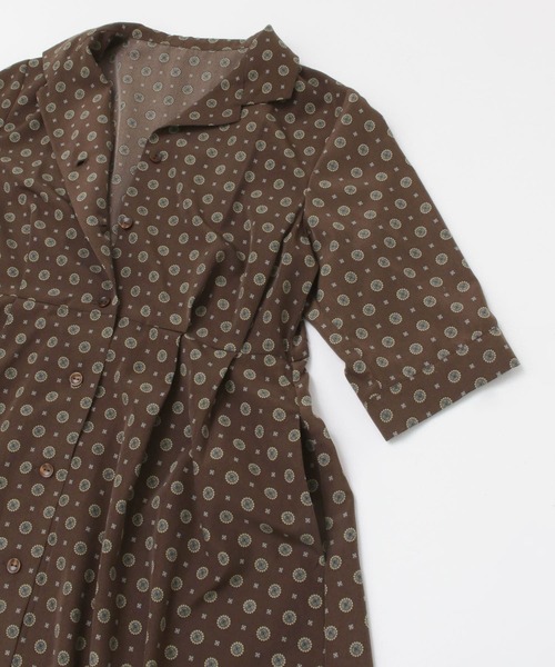 KBF（ケイビーエフ）の「オープンカラー小紋ワンピース（ワンピース・レディース・ダークブラウン/カーキ・ONE）」の20枚目の写真