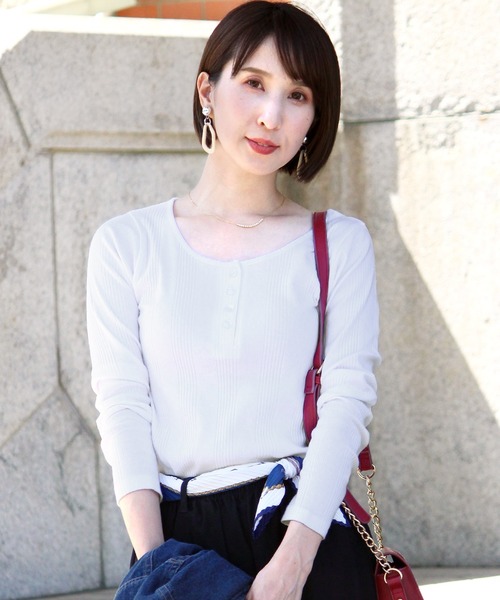 ElegChic（エレグシック）の「フロントボタンカットソー（Tシャツ/カットソー・レディース・グレー/ブラック/ホワイト・M/XL）」の22枚目の写真