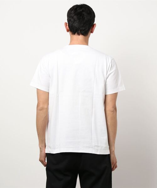 Champion(チャンピオン)の「【Champion/チャンピオン】マルチカラーロゴ入り刺繍Tシャツ コットン100% 自然な風合い 刺繍ロゴ ジョックタグ(Tシャツ/カットソー・メンズ・ネイビー/ホワイト/ブラック/杢グレー・X-LARGE/SMALL/MEDIUM/LARGE)」の5枚目の写真