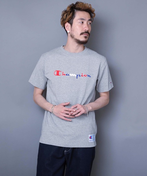 Champion(チャンピオン)の「【Champion/チャンピオン】マルチカラーロゴ入り刺繍Tシャツ コットン100% 自然な風合い 刺繍ロゴ ジョックタグ(Tシャツ/カットソー・メンズ・ネイビー/ホワイト/ブラック/杢グレー・X-LARGE/SMALL/MEDIUM/LARGE)」の3枚目の写真