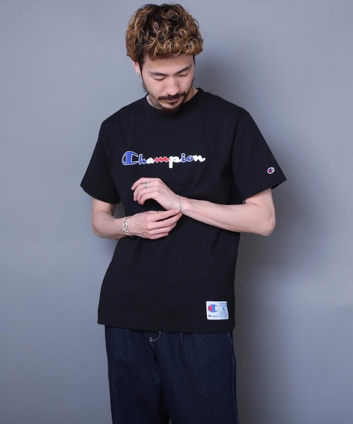 Champion(チャンピオン)の「【Champion/チャンピオン】マルチカラーロゴ入り刺繍Tシャツ コットン100% 自然な風合い 刺繍ロゴ ジョックタグ(Tシャツ/カットソー・メンズ・ネイビー/ホワイト/ブラック/杢グレー・X-LARGE/SMALL/MEDIUM/LARGE)」の14枚目の写真