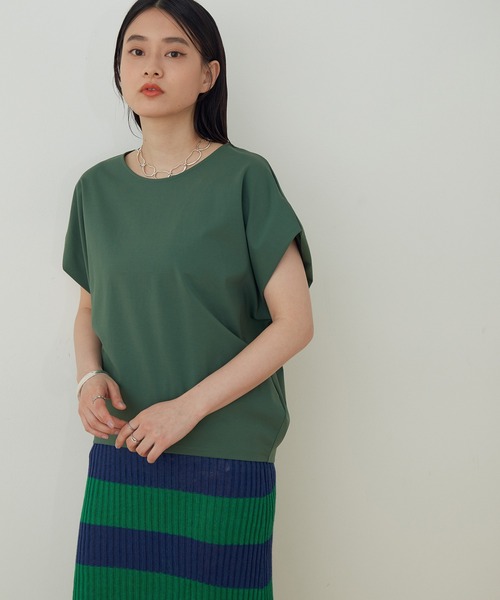 ADAM ET ROPE'(アダムエロペ)の「【アウトレット店舗・WEB限定】TCポンチフレンチスリーブTEE(Tシャツ/カットソー・レディース・ブラック/ホワイト/クリーム/ブラウン/グリーン・FREE)」の5枚目の写真