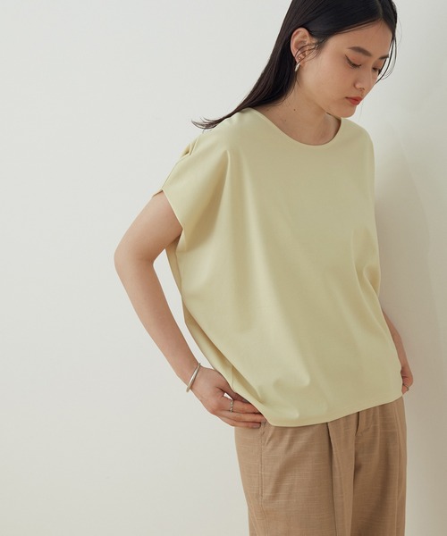 ADAM ET ROPE'(アダムエロペ)の「【アウトレット店舗・WEB限定】TCポンチフレンチスリーブTEE(Tシャツ/カットソー・レディース・ブラック/ホワイト/クリーム/ブラウン/グリーン・FREE)」の4枚目の写真