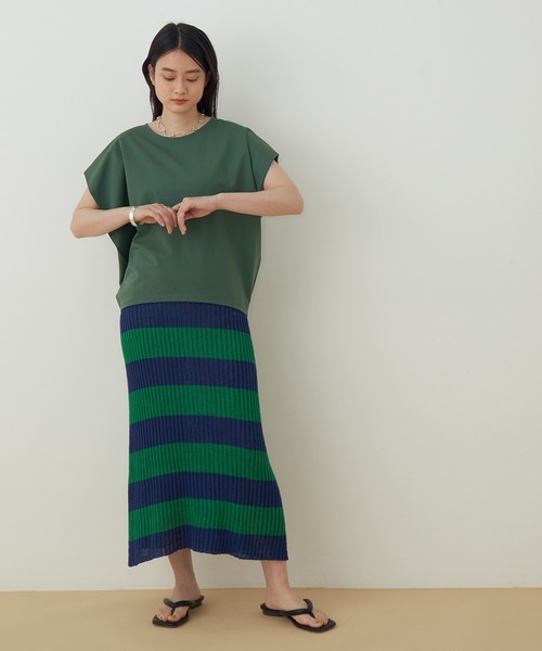 ADAM ET ROPE'(アダムエロペ)の「【アウトレット店舗・WEB限定】TCポンチフレンチスリーブTEE(Tシャツ/カットソー・レディース・ブラック/ホワイト/クリーム/ブラウン/グリーン・FREE)」の17枚目の写真