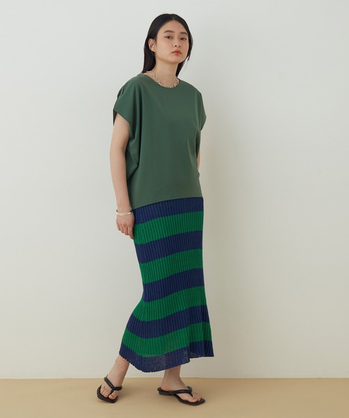 ADAM ET ROPE'(アダムエロペ)の「【アウトレット店舗・WEB限定】TCポンチフレンチスリーブTEE(Tシャツ/カットソー・レディース・ブラック/ホワイト/クリーム/ブラウン/グリーン・FREE)」の22枚目の写真