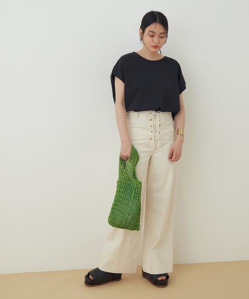 ADAM ET ROPE'(アダムエロペ)の「【アウトレット店舗・WEB限定】TCポンチフレンチスリーブTEE(Tシャツ/カットソー・レディース・ブラック/ホワイト/クリーム/ブラウン/グリーン・FREE)」の19枚目の写真