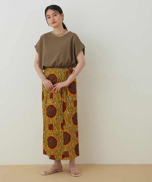 ADAM ET ROPE'(アダムエロペ)の「【アウトレット店舗・WEB限定】TCポンチフレンチスリーブTEE(Tシャツ/カットソー・レディース・ブラック/ホワイト/クリーム/ブラウン/グリーン・FREE)」の16枚目の写真