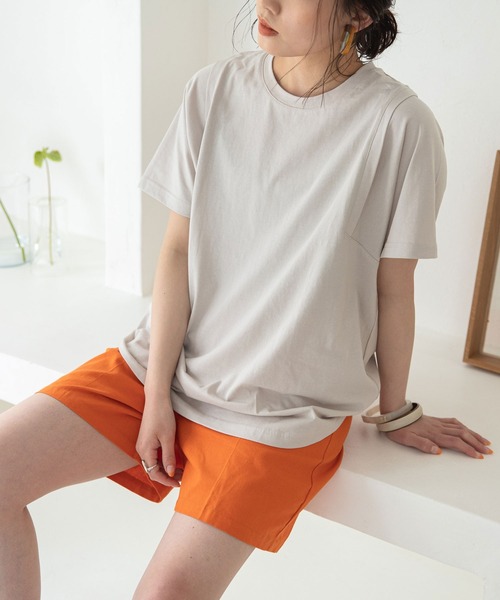 rectangle（レクタングル）の「オーガニックコットンキリカエショルダーT（Tシャツ/カットソー・レディース・チャコールグレー/モカ/ブラック/グレイッシュベージュ/グリーン/オフホワイト・FREE）」の8枚目の写真