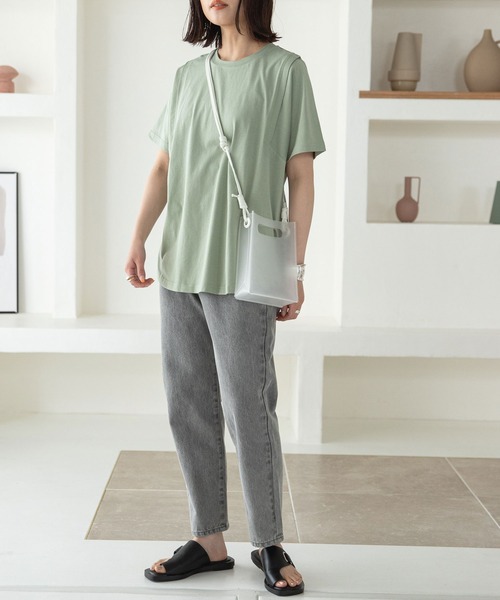 rectangle（レクタングル）の「オーガニックコットンキリカエショルダーT（Tシャツ/カットソー・レディース・チャコールグレー/モカ/ブラック/グレイッシュベージュ/グリーン/オフホワイト・FREE）」の10枚目の写真