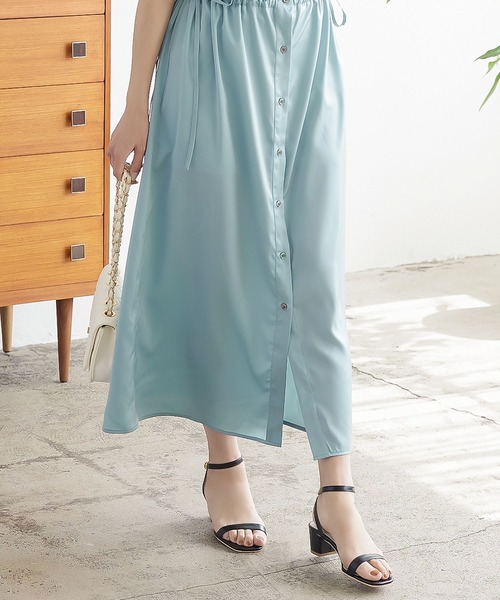 KOBE LETTUCE（コウベレタス）の「アンクルベルトチャンキーヒールサンダル（サンダル・レディース・ブラック/グリーン/キャメル/ホワイト/ベージュ/ラベンダー・M/S/LL/L）」の12枚目の写真