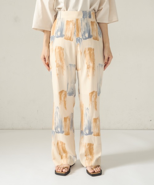 CAPRICIEUX LE'MAGE(カプリシューレマージュ)の「ペインテッドフレアパンツ(その他パンツ・レディース・ベージュ/ミント・38/36)」の5枚目の写真