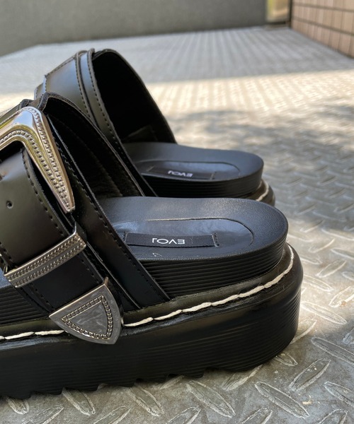 CAPRICIEUX LE'MAGE（カプリシューレマージュ）の「〈WEB限定〉厚底ウエスタンサンダル（サンダル・レディース・ブラック・SMALL/MEDIUM/LARGE）」の8枚目の写真