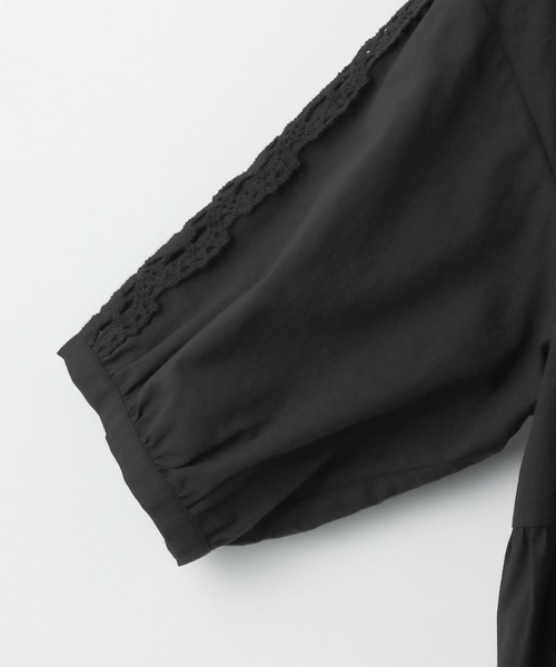 GLOBAL WORK（グローバルワーク）の「【AND YUA ANY】レースキリカエハオリワンピース/944757（ワンピース・キッズ・ブラック/ベージュ・150cm/160cm）」の3枚目の写真