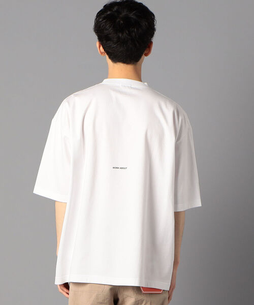 NOLLEY'S goodman（ノーリーズグッドマン）の「【WORK ABOUT/ワークアバウト】BOXロゴ ビッグシルエット Tシャツ（Tシャツ/カットソー・メンズ・ブラック/ホワイト/ベージュ・LARGE/SMALL/MEDIUM）」の9枚目の写真